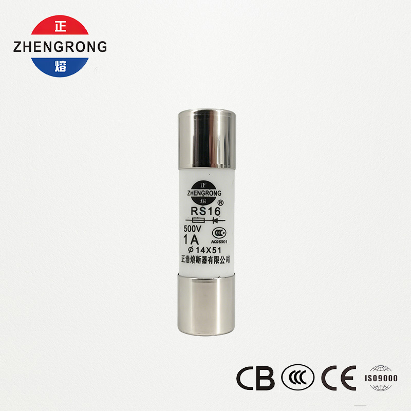 Осигурувач со висок капацитет на кинење 14*51mm 500V 1A RS16