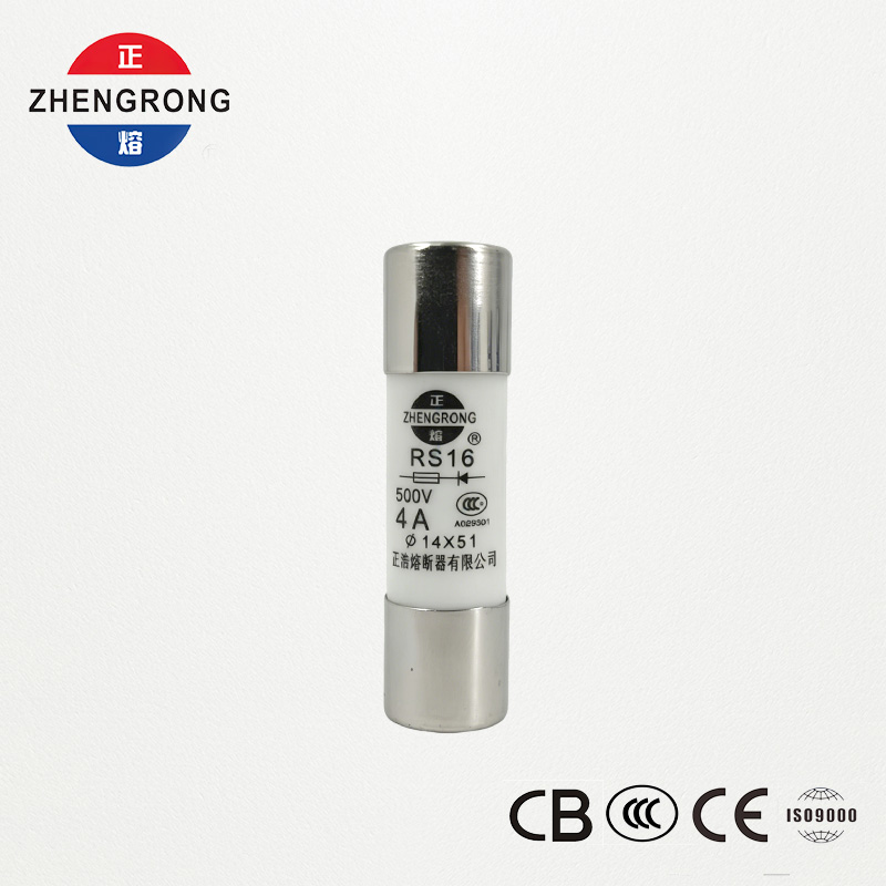 Осигурувач со висок капацитет на кинење 14*51mm 500V 4A RS16