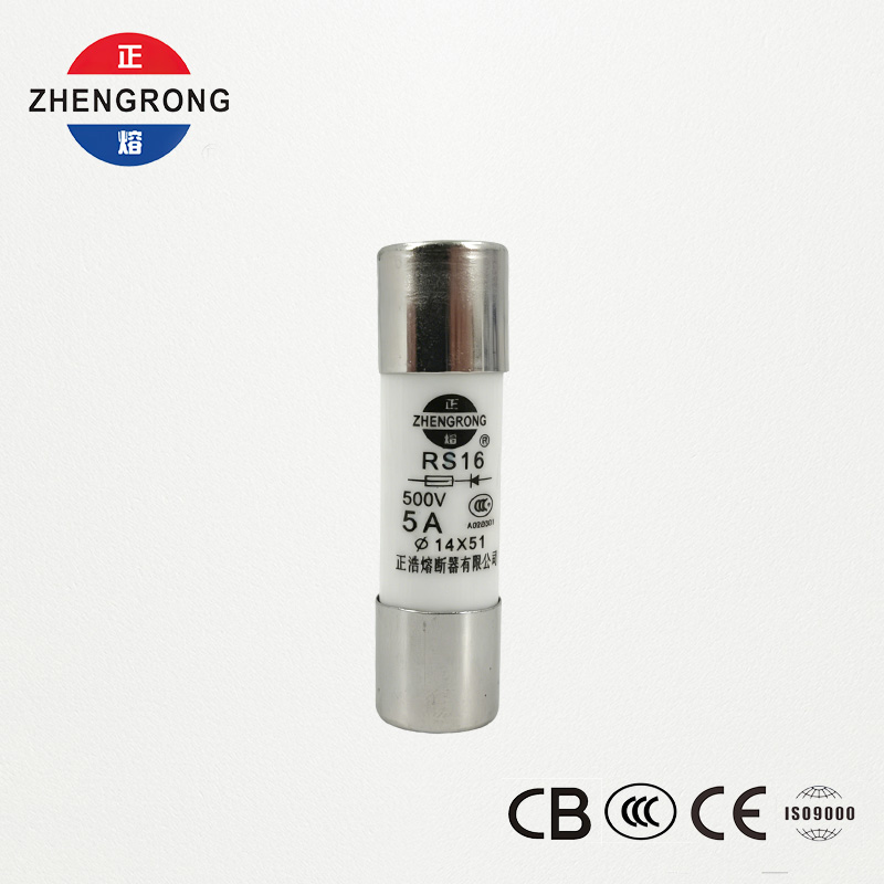 Осигурувач со висок капацитет на кинење 14*51мм 500V 5A RS16