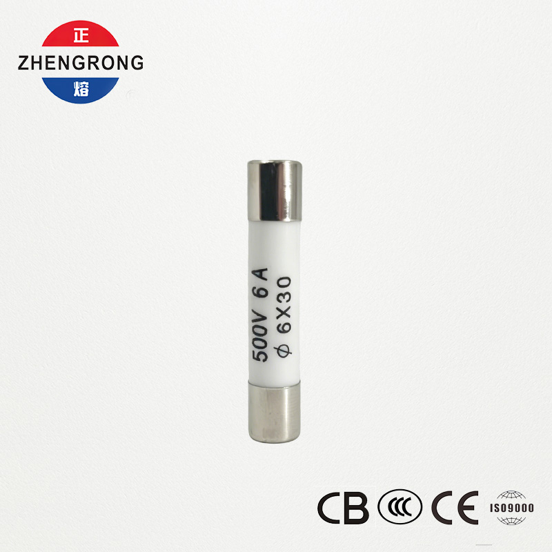 Висококвалитетни 6*30mm R058 осигурувачи 6A за меѓународни дистрибутери
